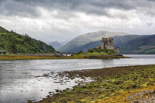Lowland castle by the loch