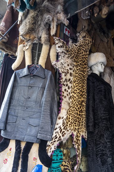 Extravagand souvenirs for sale in Chicken street