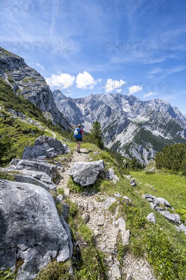 Hiker on the trail to the Meilerhuette