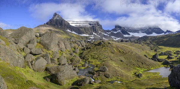 Mountains Sula Stoepull