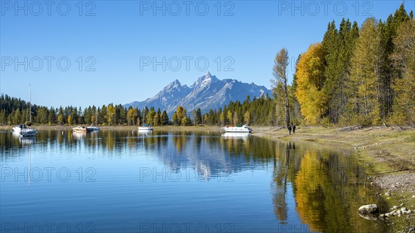 Mountains reflected in the lake