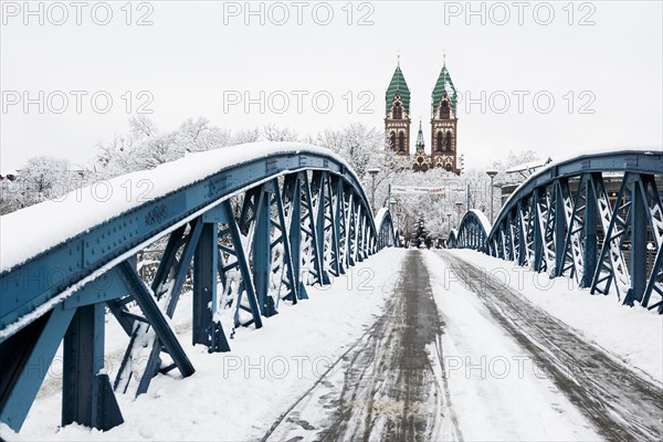 Winter atmosphere with snow