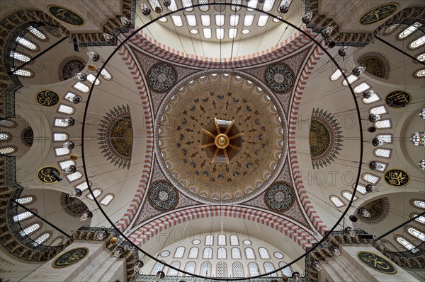 The Suleymaniye Mosque was commissioned by Sultan Suleyman