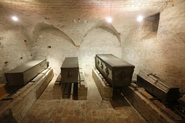 Crypt