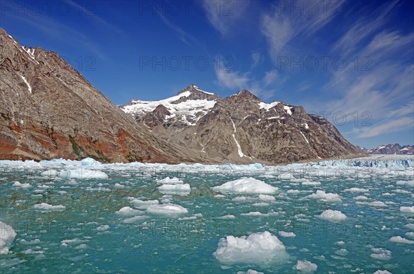 Drift ice and rough Labndschaft