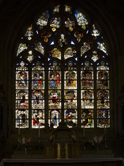 Leaded glass window