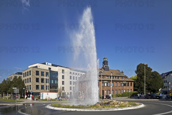 Monheim Geyser in the roundabout