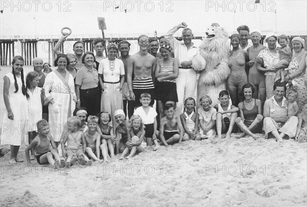 Bathing group on the beach