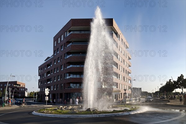 Monheim Geyser in the roundabout