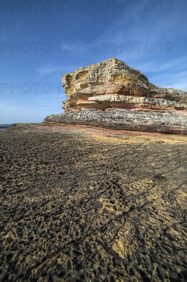 Pink rocks in Kefken