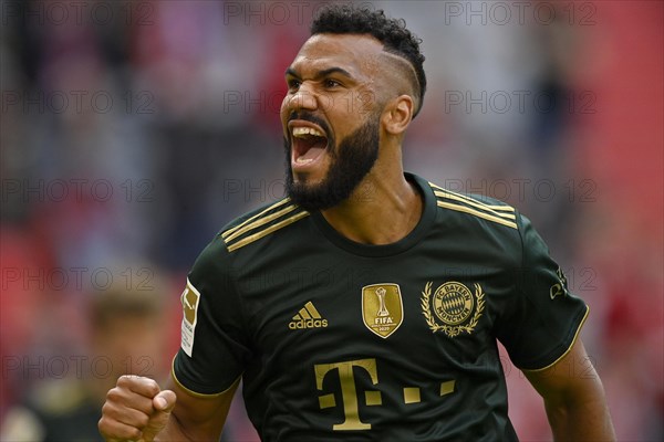 Goal celebration Eric Maxim Choupo-Moting