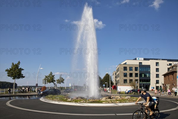 Monheim Geyser in the roundabout