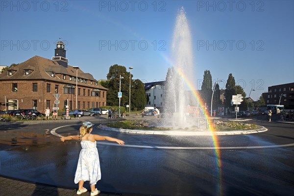 Monheim Geyser in the roundabout