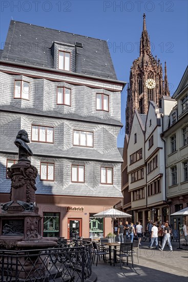 Monument to Friedrich Stoltze