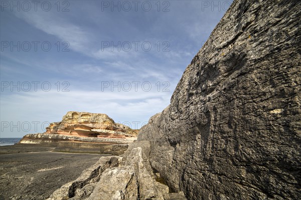 Pink rocks in Kefken