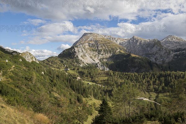 Schneibstein in the Hagen Mountains with Schneibsteinhaus