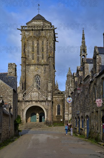 Village entrance with view of Saint-Ronan church