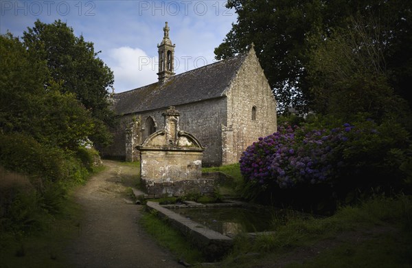 La Chapelle de Notre Dame de Bonne Nouvelle et sa fontaine