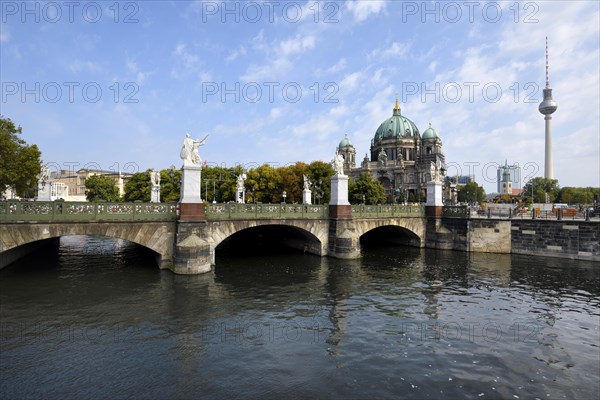 Schloss bridge