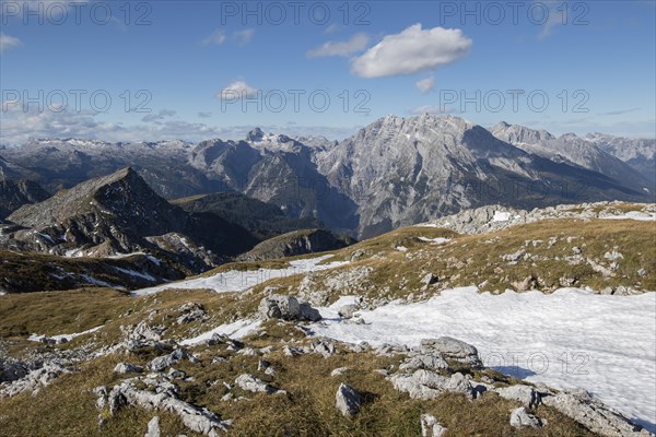 Watzmann Mountains with plateau of the Schneibstein in the foreground