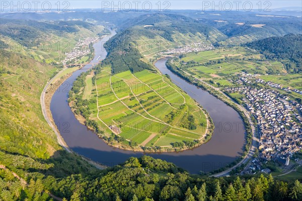 Moselle Loop Calmont River Moselle Loop Nature Landscape in Bremm