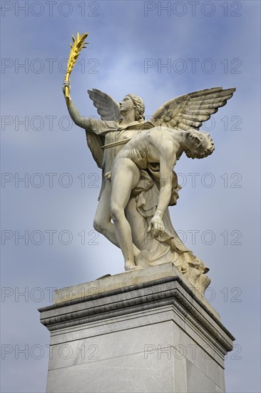 Greek mythology statue on Schloss bridge
