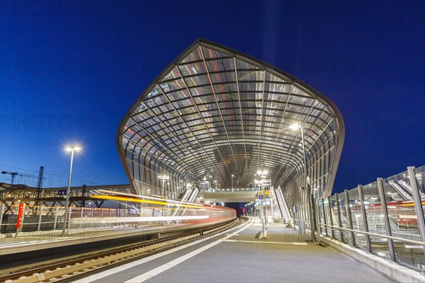 S-Bahn train Deutsche Bahn stop Elbbruecken station in Hamburg