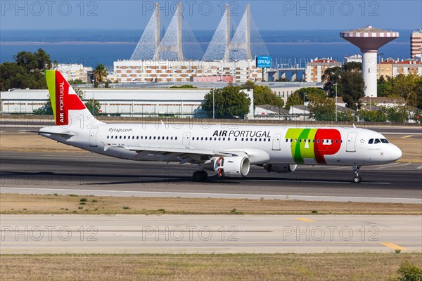A TAP Air Portugal Airbus A321 with registration CS-TJF at Lisbon Airport