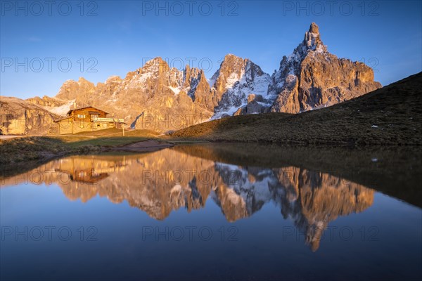 Laghetto Baita Segantini at sunset