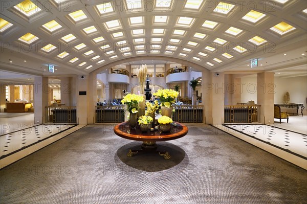 Hotel Adlon Kempinski lobby