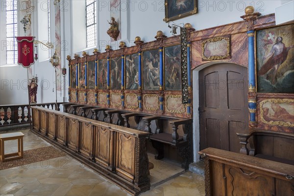 Choir stalls