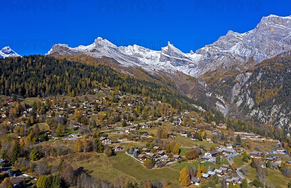 Holiday resort Mayens de Chamoson with summit pyramid Dent de Chamontse