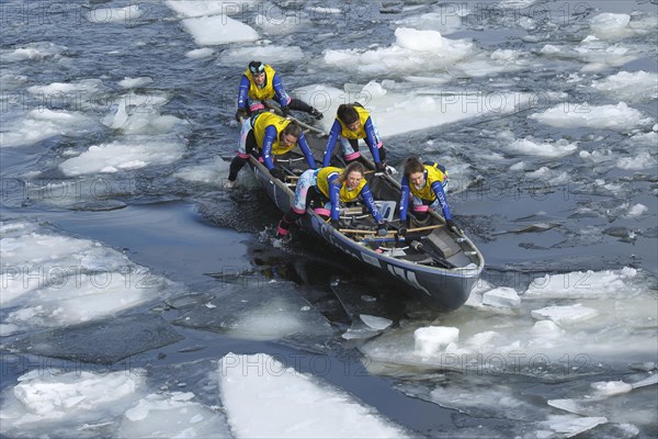 Canoe race on ice