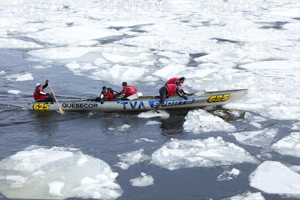 Canoe race on ice