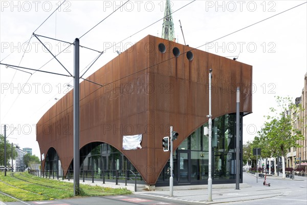 Gastronomy pavilion on Martin-Luther-Platz