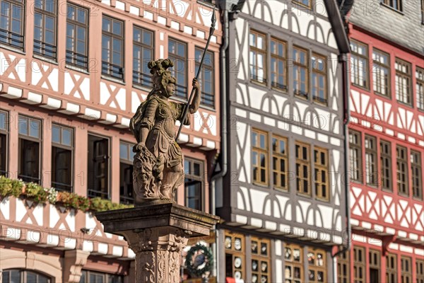 Fountain figure of the goddess Minerva by Friedrich Schierholz