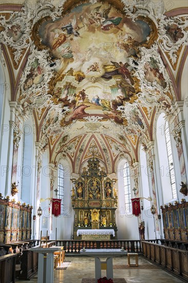 Main altar and ceiling frescoes