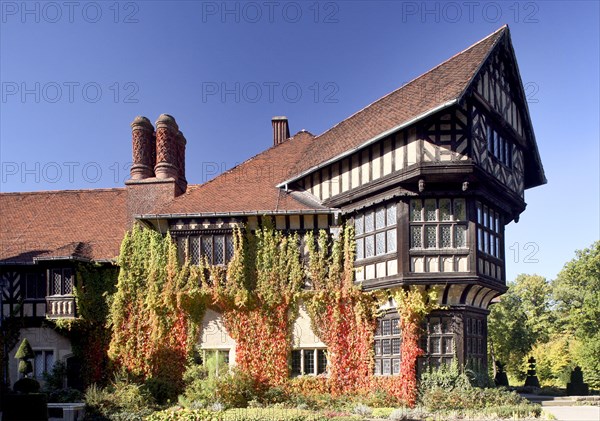 Cecilienhof Palace in English country house style