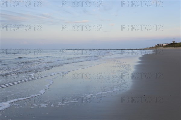 North Sea coast in the evening light