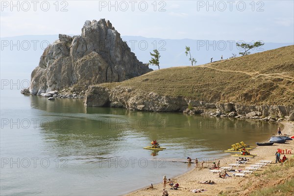 Sandy beach beach at Shaman Rock