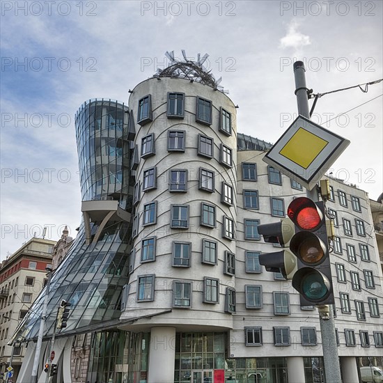 Dancing House