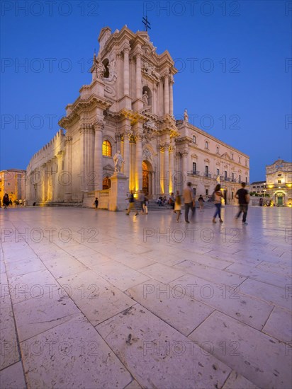 Cathedral of Santa Maria delle Colonne in Cathedral Square