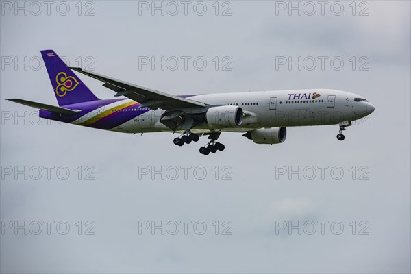 Aircraft Thai Airways Boeing 777-200