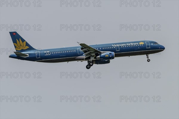 Aircraft Vietnam Airlines Airbus A321