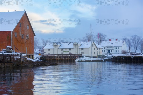 Svolvaer harbour and Borsen Spiseri restaurant