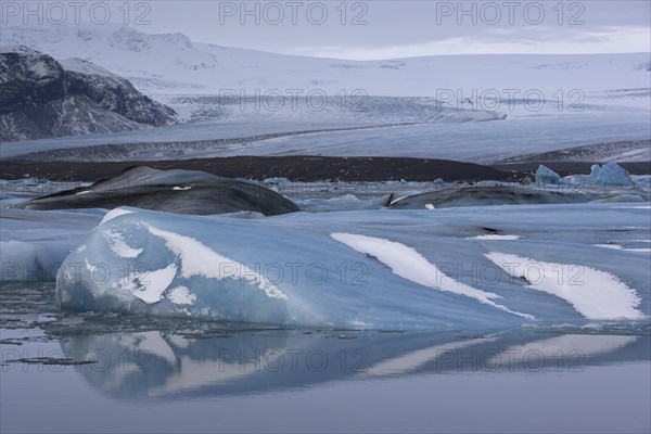 Icebergs in the glacier lagoon Joekulsarlon