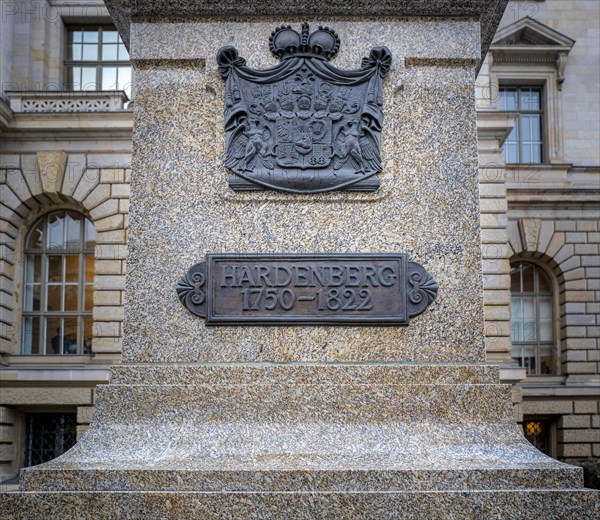 The coat of arms on the pedestal of the statue of Karl August von Hardenberg in front of the House of Representatives