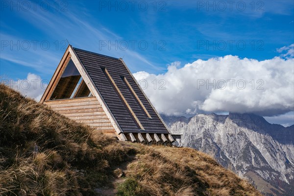 Weather protection hut