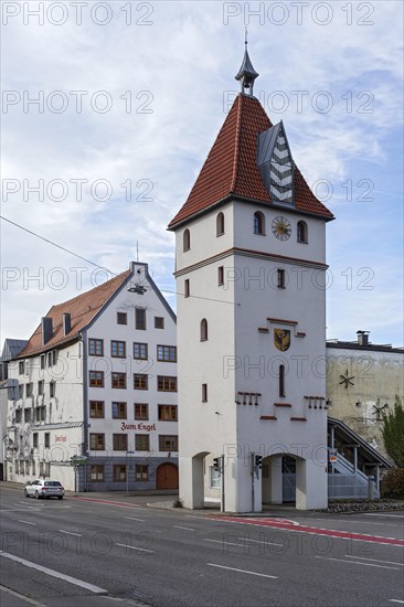 The reconstructed Illertor and the former Gasthof Zum Engel