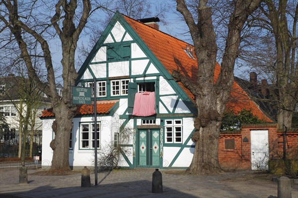 Historic Reepschlaegerhaus from 1758